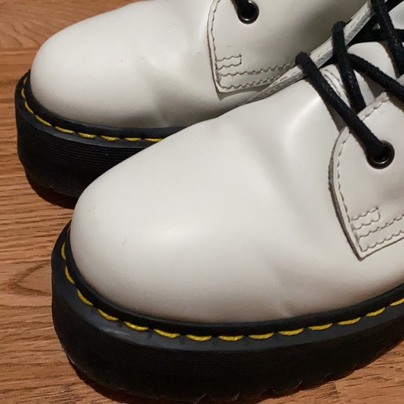 Dr martens white platforms boots very good condition - Picture 2 of 6